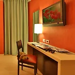 Hotel Western Porto Antico 3*
