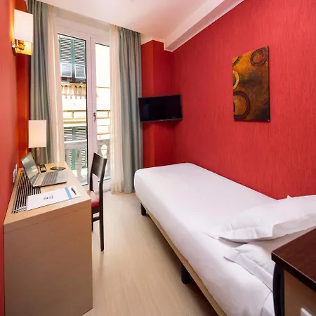 Western Porto Antico Hotel 3*