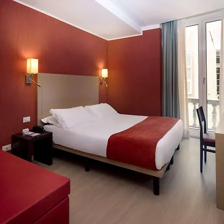Western Porto Antico Janov