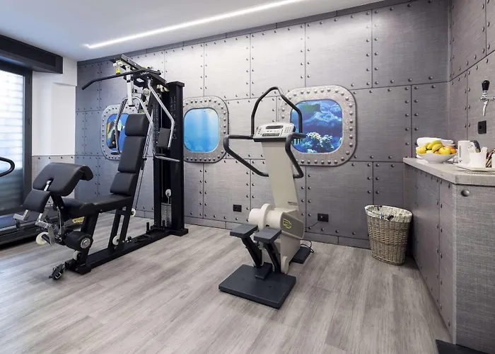 Western Porto Antico Отель 3*