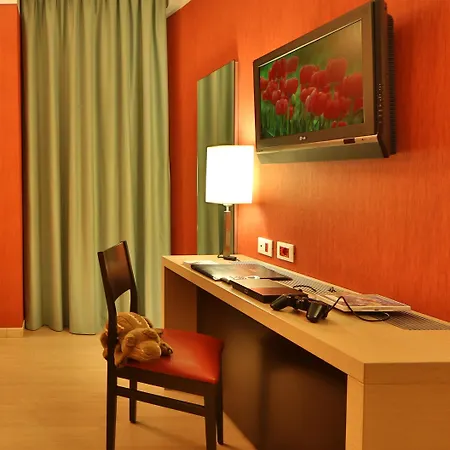 Szálloda Western Porto Antico 3*