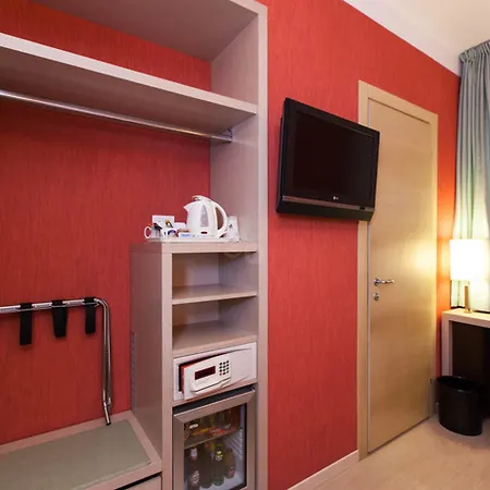 호텔 Western Porto Antico 3*