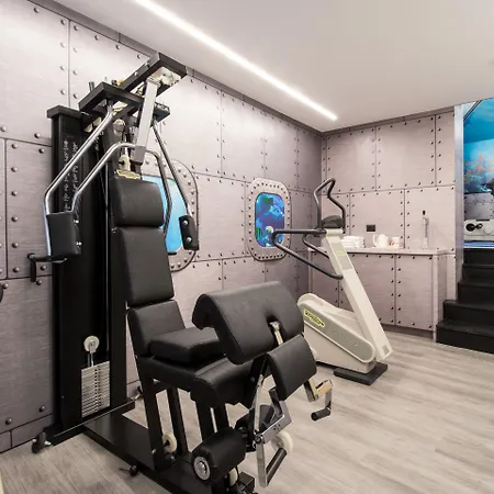 Hotel Western Porto Antico 3*