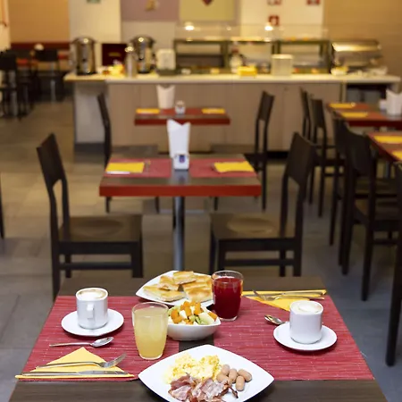 호텔 Western Porto Antico 3*