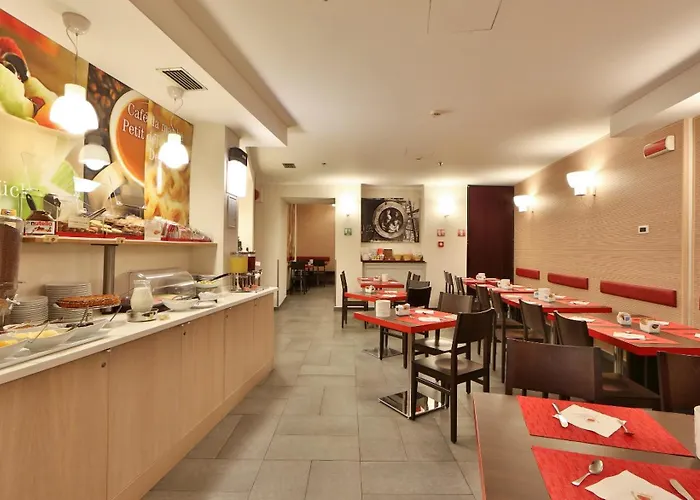 贝斯特韦斯特波尔托安蒂科酒店 酒店 热那亚