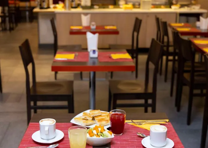 贝斯特韦斯特波尔托安蒂科酒店 酒店