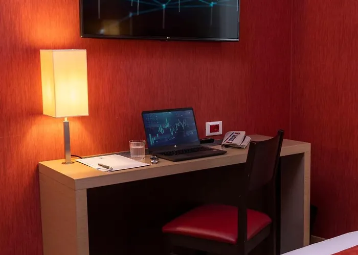 贝斯特韦斯特波尔托安蒂科酒店 热那亚