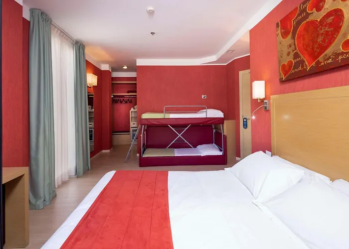 贝斯特韦斯特波尔托安蒂科酒店 酒店 3*