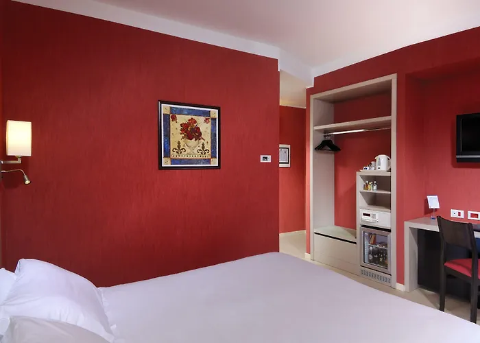 酒店 贝斯特韦斯特波尔托安蒂科酒店