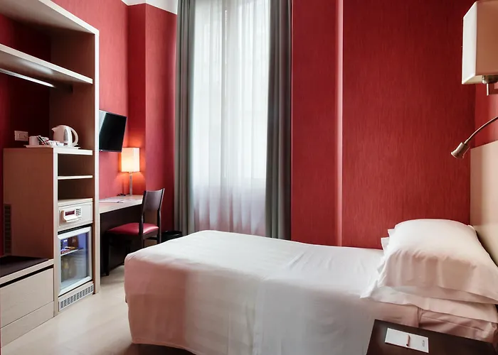 贝斯特韦斯特波尔托安蒂科酒店 酒店