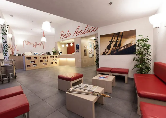 贝斯特韦斯特波尔托安蒂科酒店 酒店