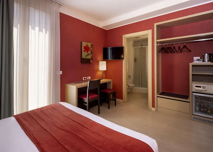 贝斯特韦斯特波尔托安蒂科酒店