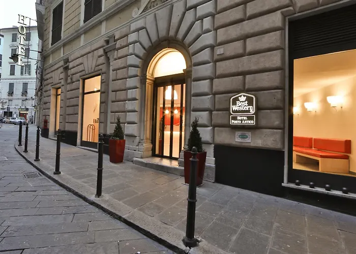 贝斯特韦斯特波尔托安蒂科酒店 3*