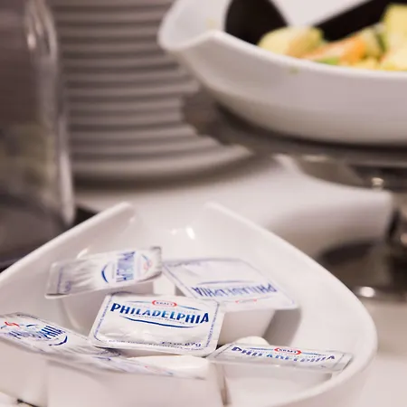 Western Porto Antico 3* Genoa