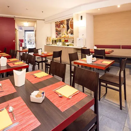 Western Porto Antico Hotel 3*
