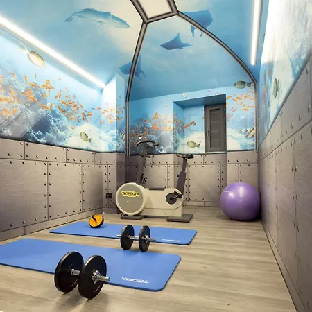 Western Porto Antico